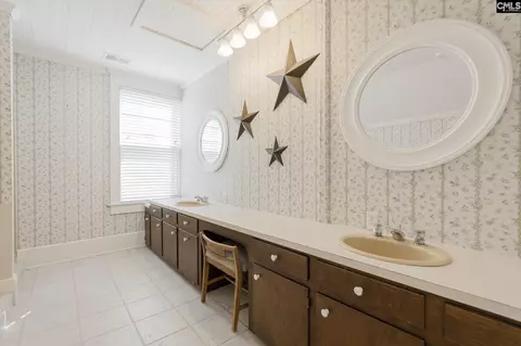 Bath - 232 Boulware Rd, Lugoff, SC 29078 photo 8 of 8