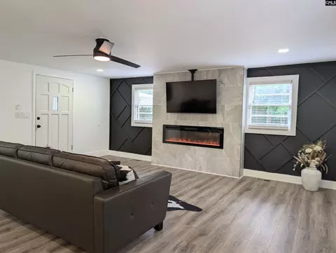1090 Craig Rd, Sumter, SC 29153
