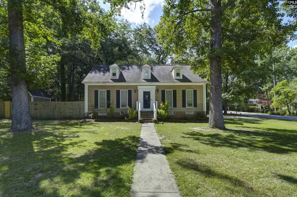 Exterior - 2 Forest Trace Ct, Forest Acres, SC 29204 photo 1 of 12