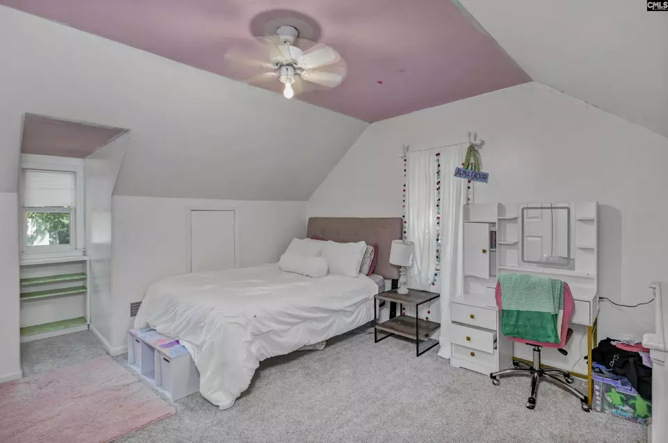 Bedroom - 2 Forest Trace Ct, Forest Acres, SC 29204 photo 7 of 8