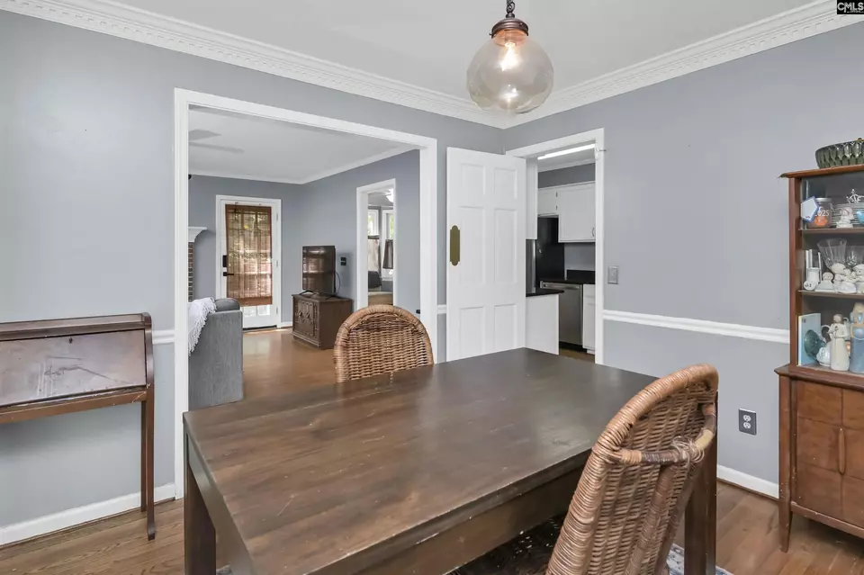 Dining - 2 Forest Trace Ct, Forest Acres, SC 29204 photo 1 of 2