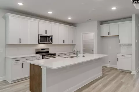 Kitchen - 667 Carters Grove Ln, Blythewood, SC 29016 photo 1 of 4