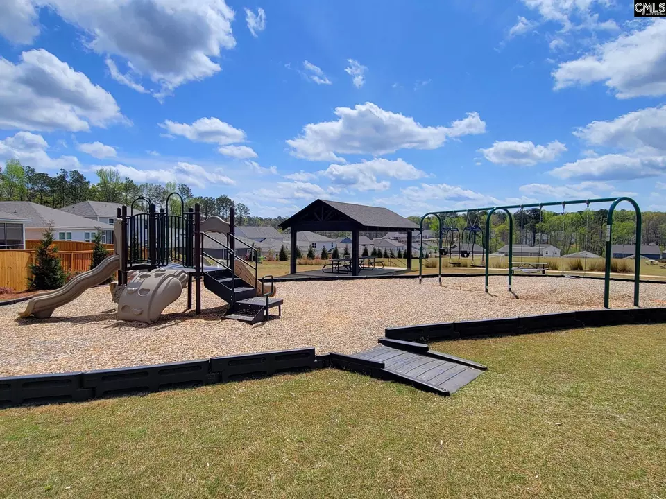 Exterior - 667 Carters Grove Ln, Blythewood, SC 29016 photo 15 of 16