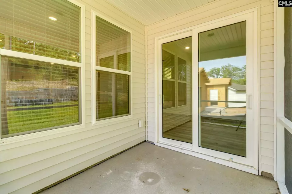Exterior - 667 Carters Grove Ln, Blythewood, SC 29016 photo 2 of 16
