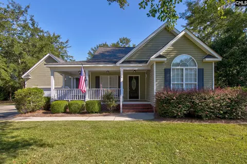 6 Split Oak Ct, Camden, SC 29020