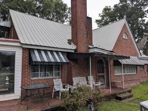 1608 S 5th St, Hartsville, SC 29550