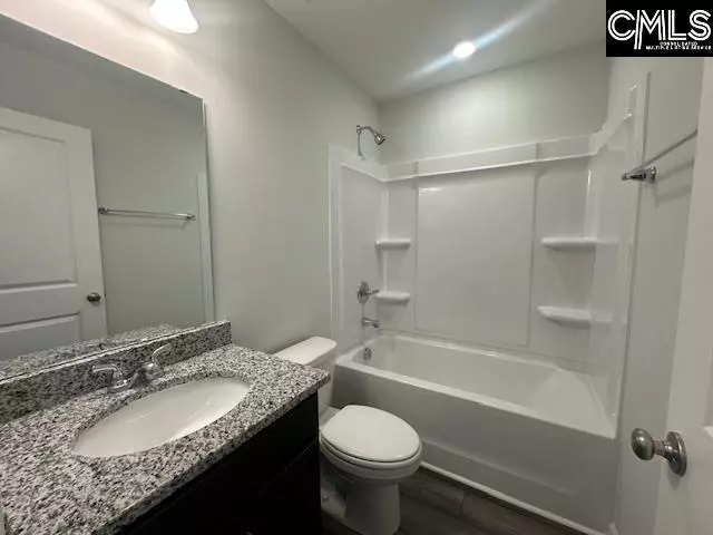 Bath - 1062 Astoria Dr, Columbia, SC 29229 photo 2 of 4