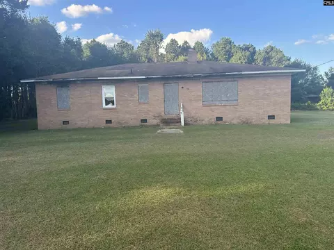 1506 Spring Hill Rd, Bishopville, SC 29010