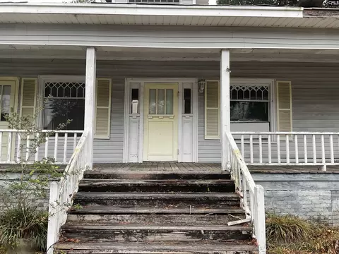 689 Bridge St, Bamberg, SC 29003