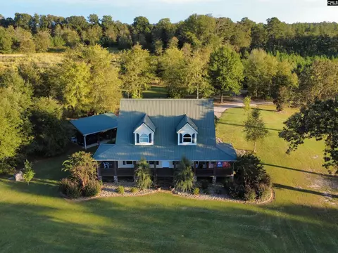 1486 Bridle Path Rd, Saluda, SC 29138