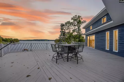 2543 Harbor View Rd, Camden, SC 29020