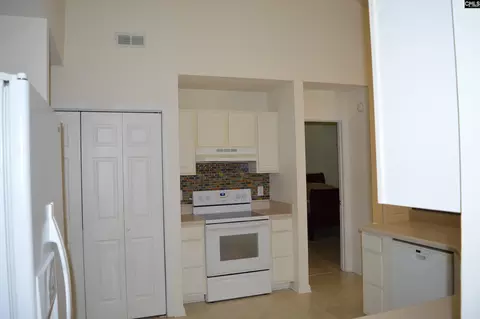 Kitchen - 2004 Rolling Hills Rd, Ridgeway, SC 29130 photo 2 of 4