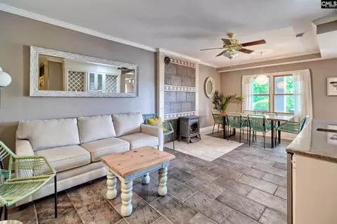 Living - 331 Westshore Dr, Ridgeway, SC 29130 photo 3 of 3