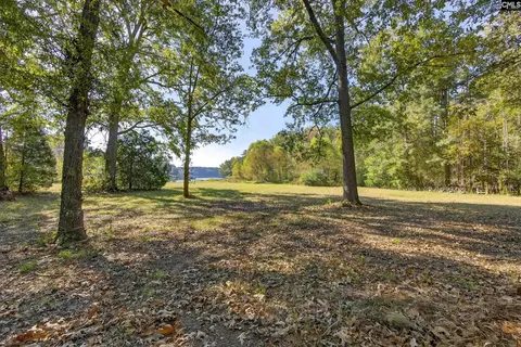 1109 Natures Cove Rd, Saluda, SC 29138