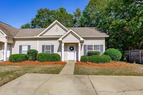 207 Baywood Dr, Lexington, SC 29072