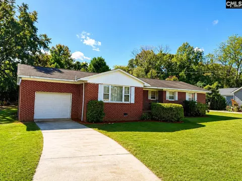 215 Mill St, Saint Matthews, SC 29135