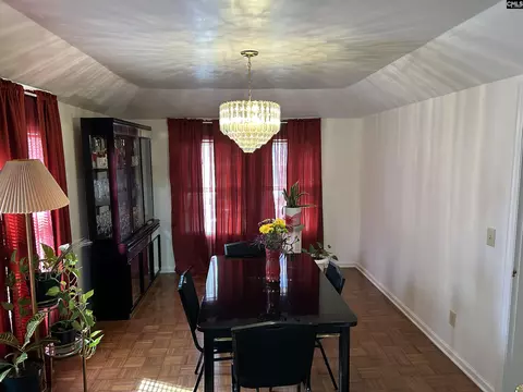 Dining - 1411 E Harrison Ext St, Dillon, SC 29536 photo 2 of 3