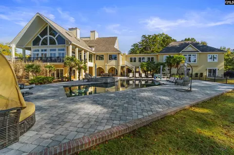 512 Stucks Point Dr, Chapin, SC 29036