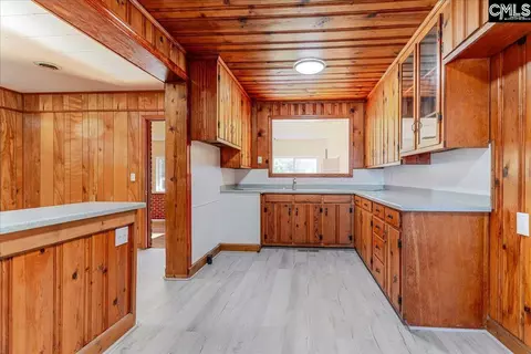Kitchen - 6100 Springfield Rd, Williston, SC 29853 photo 1 of 4