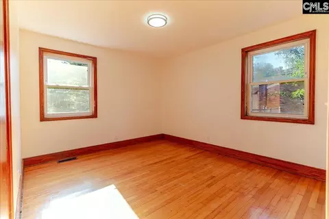 Bedroom - 6100 Springfield Rd, Williston, SC 29853 photo 3 of 5