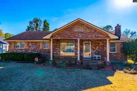 911 Hannah Ave, Hartsville, SC 29550