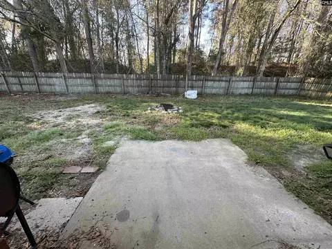 Exterior - 3315 Oleander Dr, Sumter, SC 29154 photo 3 of 6