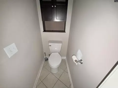 Bath - 3315 Oleander Dr, Sumter, SC 29154 photo 2 of 3