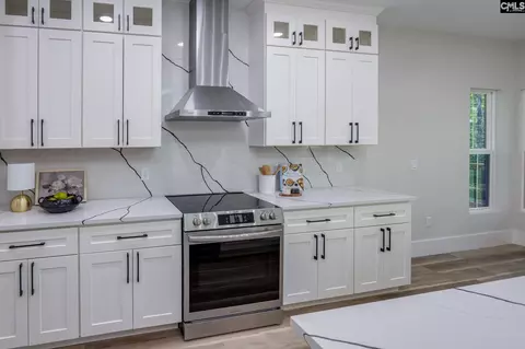 Kitchen - 274 Pintail Lake Dr, Gilbert, SC 29054 photo 4 of 7