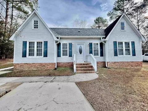 25 Dyers Hall Ct, Irmo, SC 29063