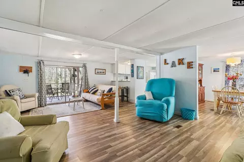 1046 Blacksgate East Rd, Prosperity, SC 29127 photo 9