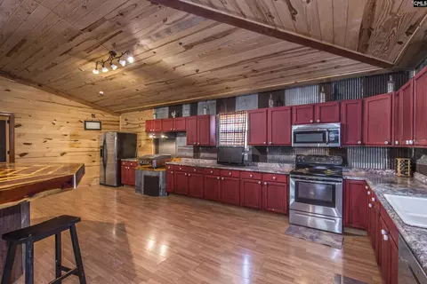 Kitchen - 1280 St Marks Rd, Leesville, SC 29070 photo 2 of 3