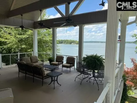 639 Kingfisher Dr, Ridgeway, SC 29130