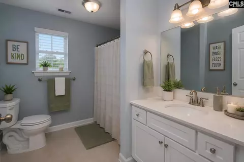 Bath - 392 Eagle Pointe Dr, Chapin, SC 29036 photo 8 of 8