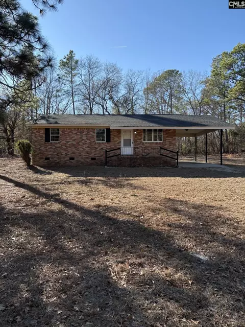 219 Silverberry Ln, Saint Matthews, SC 29135