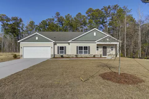 142 Middlesex Ct, Lugoff, SC 29078