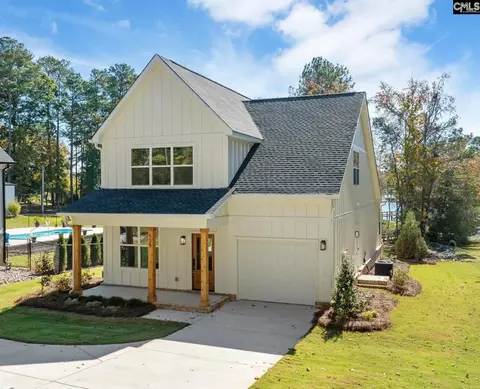 135 Rocky Ridge Rd, Leesville, SC 29070