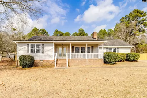 1207 S Fredericksburg Dr, Lugoff, SC 29078