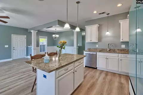 Kitchen - 417 Dot Ct, Gilbert, SC 29054 photo 1 of 4