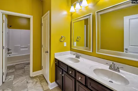 Bath - 417 Dot Ct, Gilbert, SC 29054 photo 4 of 4