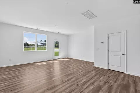 Living - 721 Ben Gunn Run, Gilbert, SC 29054 photo 5 of 6
