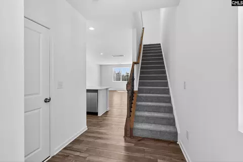 Entry Way - 721 Ben Gunn Run, Gilbert, SC 29054 photo 3 of 5