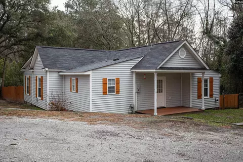 620 Mcrae Rd, Camden, SC 29020