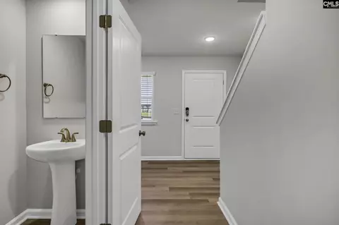 Entry Way - 1069 Tabor Pl, Aiken, SC 29801 photo 4 of 6