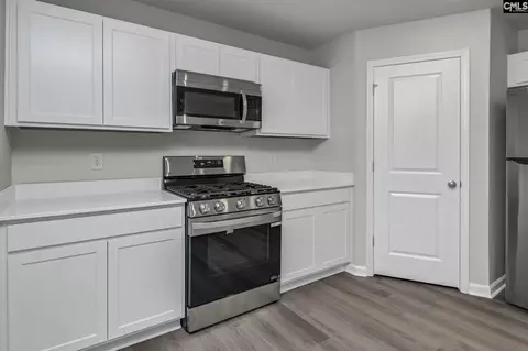 Kitchen - 1069 Tabor Pl, Aiken, SC 29801 photo 7 of 8
