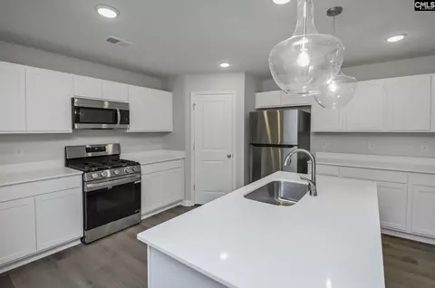 Kitchen - 1069 Tabor Pl, Aiken, SC 29801 photo 2 of 8