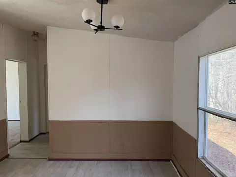 6726 E Peach Rd, Ridgeway, SC 29130 photo 5
