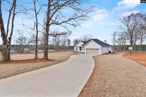 220 Breakwater Dr, Prosperity, SC 29127 photo 3