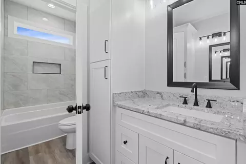 Bath - 70 Navigator Trl, Prosperity, SC 29127 photo 6 of 9