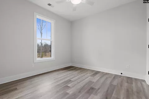 Bedroom - 70 Navigator Trl, Prosperity, SC 29127 photo 5 of 8