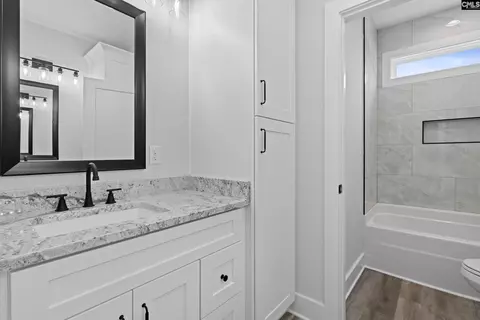 Bath - 70 Navigator Trl, Prosperity, SC 29127 photo 5 of 9